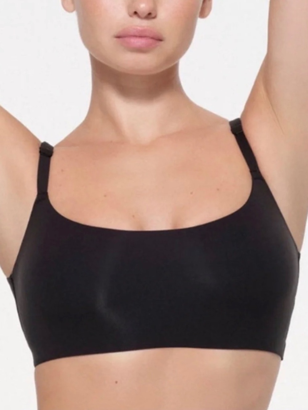 SKIMS *NWT FITS EVERYBODY
BACK SMOOTHER BRALETTE | ONYX